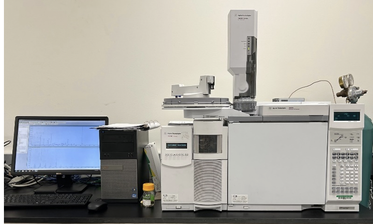 Photo of equipment and desktop computer in a lab