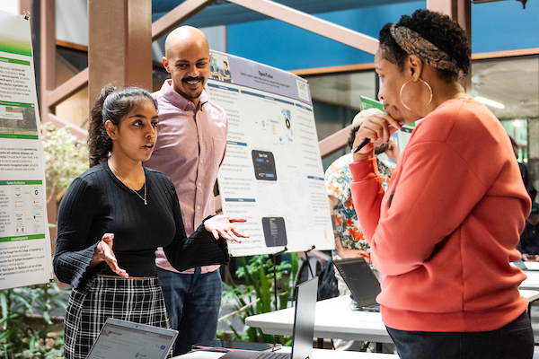 student presenting research 