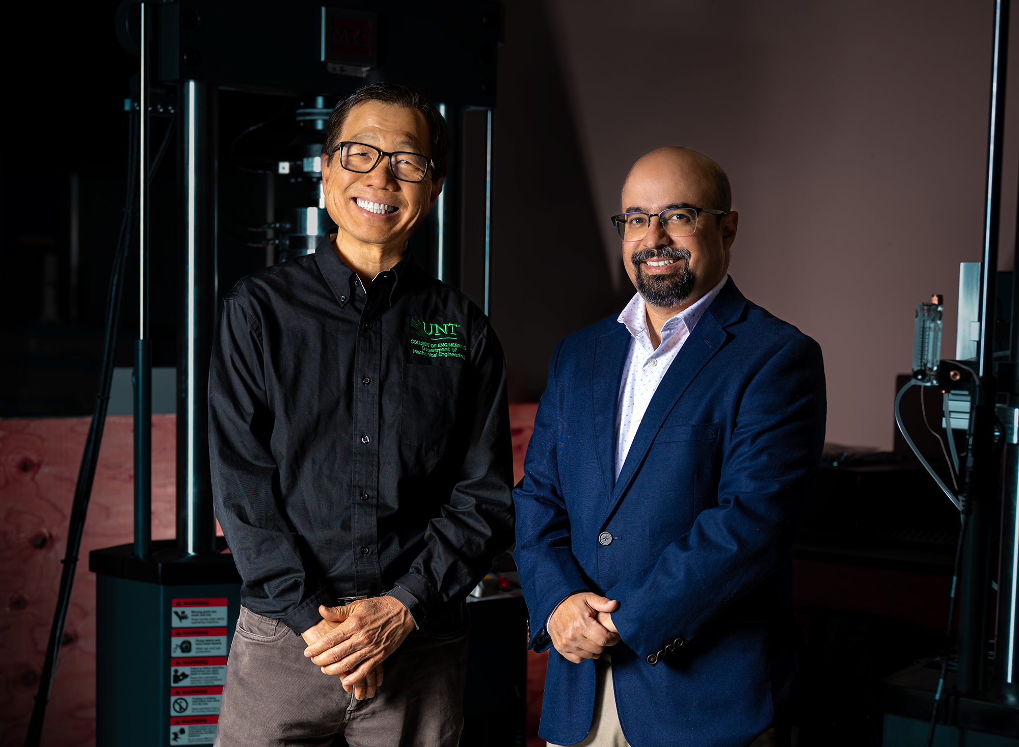 Photo of UNT faculty members Herman Shen and Hector Siller 